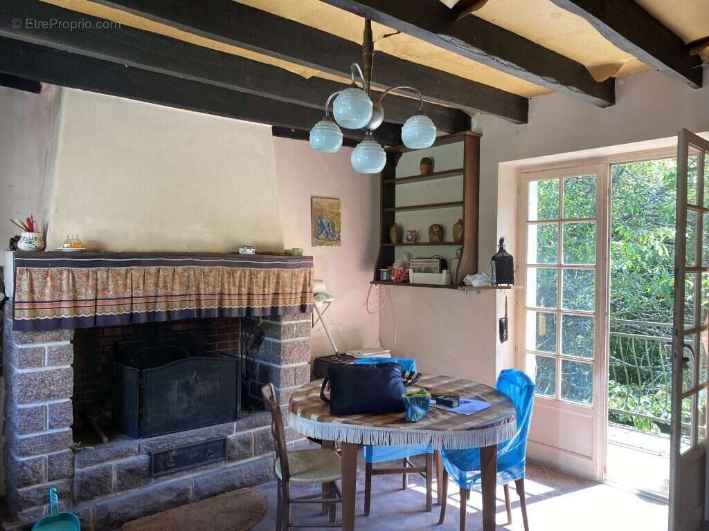 Maison 40 m² à Saint-Gilles-Les-Forets  - photo 8