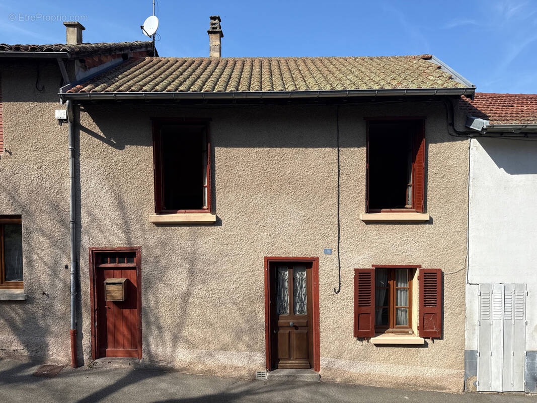 Maison à SAINT-GERMAIN-LAVAL