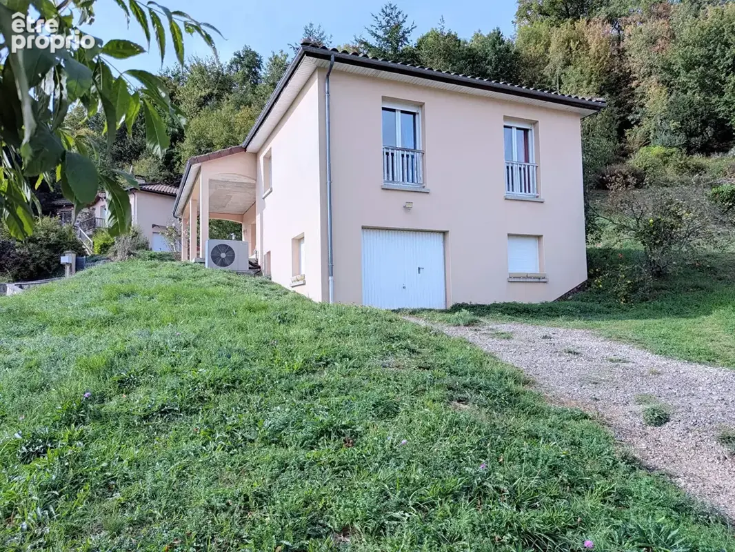Photo Maison à Saint-Simon au prix de 254 400€
