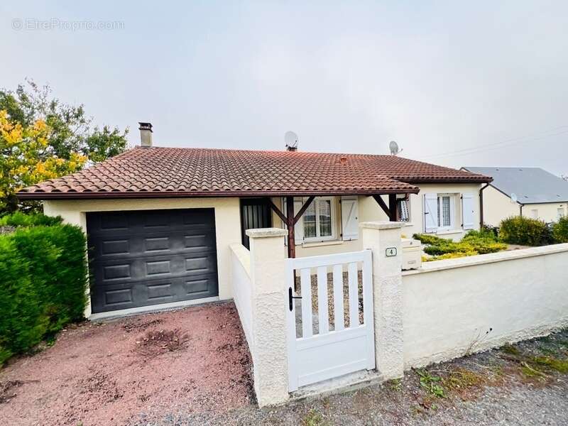 Maison à LEIGNE-SUR-USSEAU