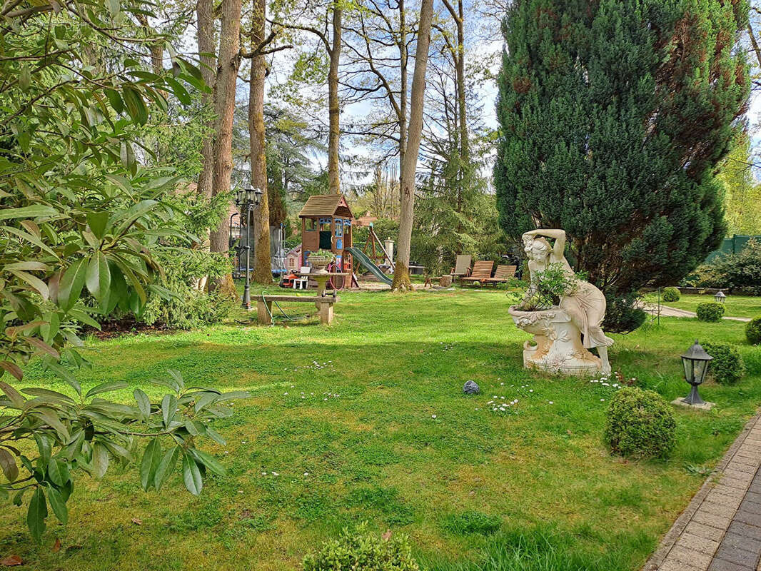Maison Poigny La Foret 7 pièces à vendre - photo 17