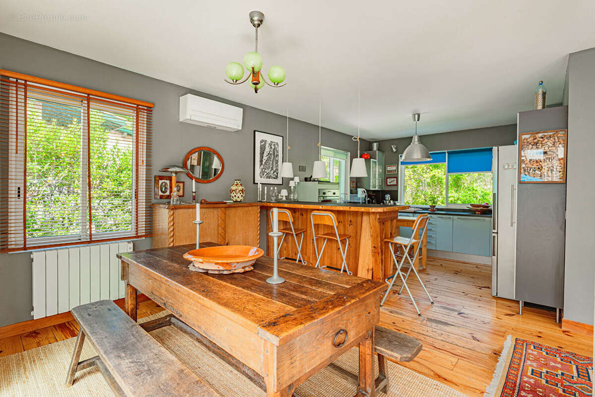 Maison HOSSEGOR LAC RIVE EST - 4 pièces 130 m² avec piscine. - photo 8