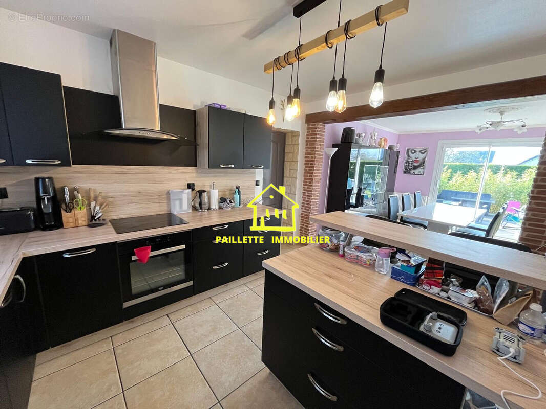 Maison 140 m² à Gainneville  - photo 2