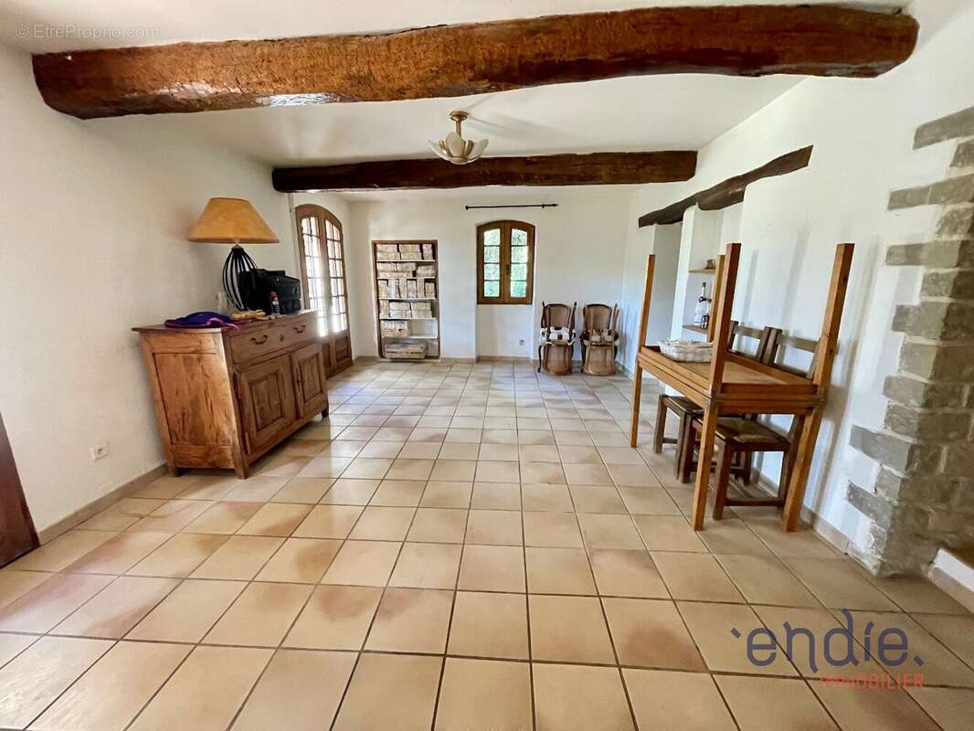 LE THORONET Maison en pierres 180 m² dans hameau paisible - photo 25