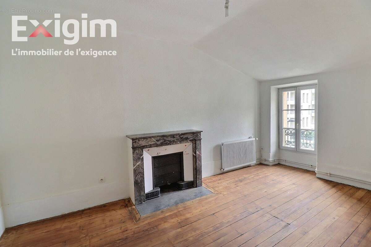 Appartement 592 m² à Saint-Vallier  - photo 3
