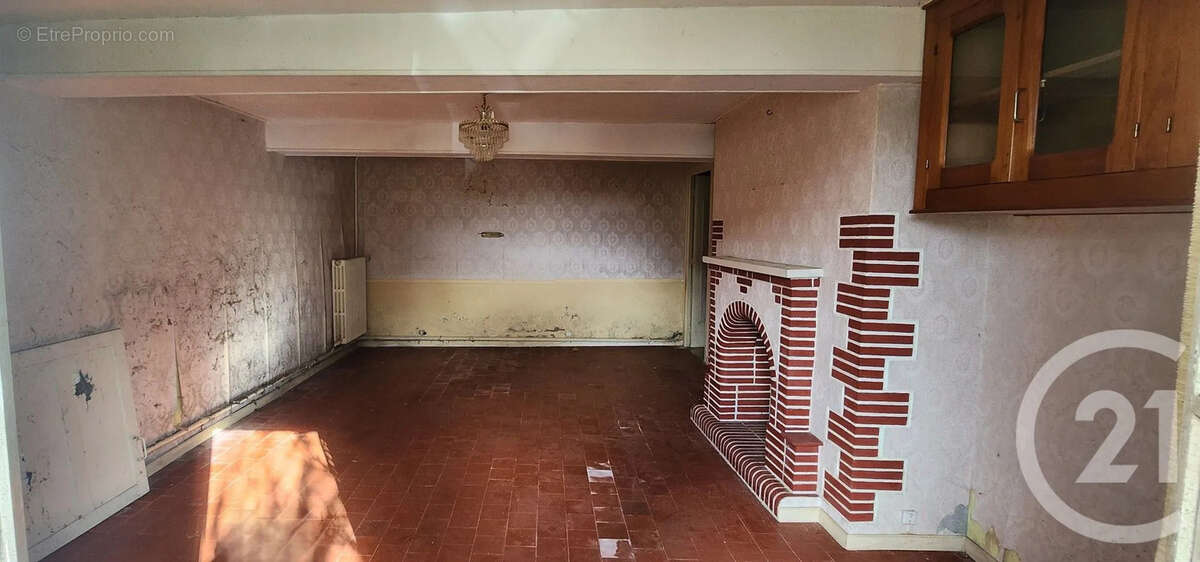Maison à CERVON