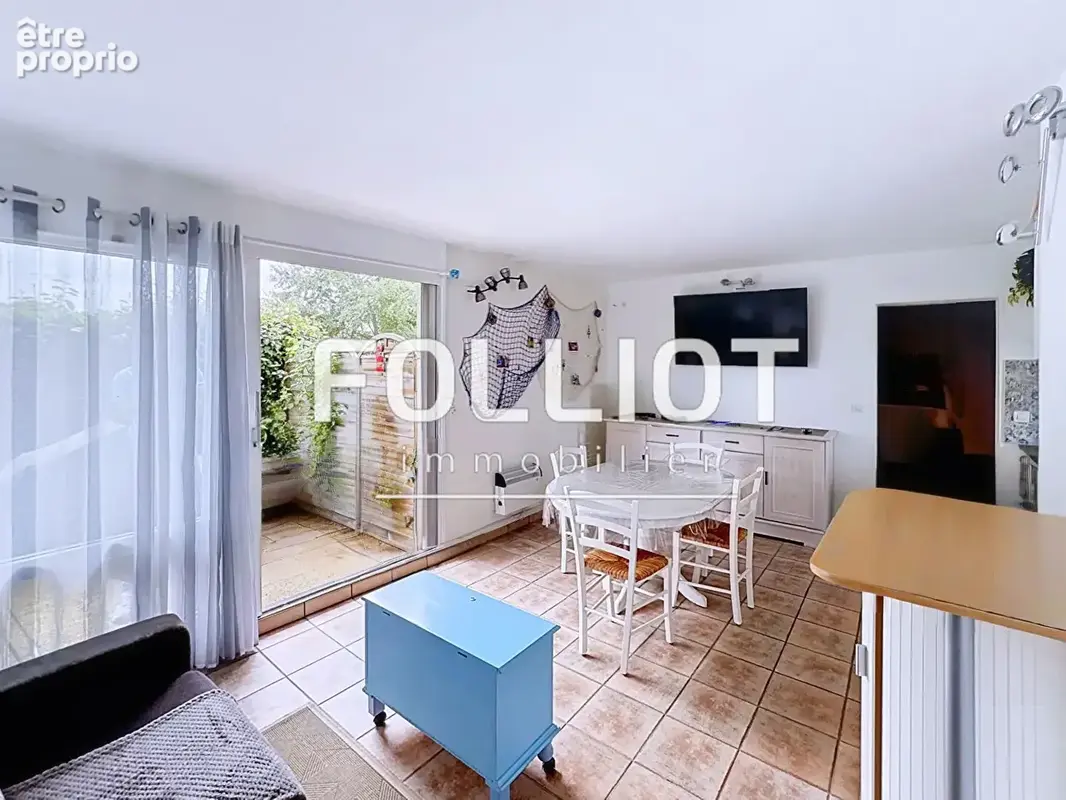 Appartement à COURSEULLES-SUR-MER