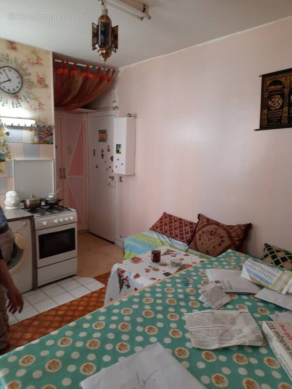 Appartement à AUBERVILLIERS