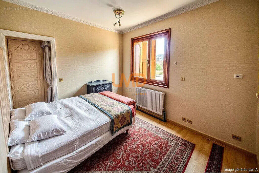 Maison à LA CHAPELLE-SUR-ERDRE