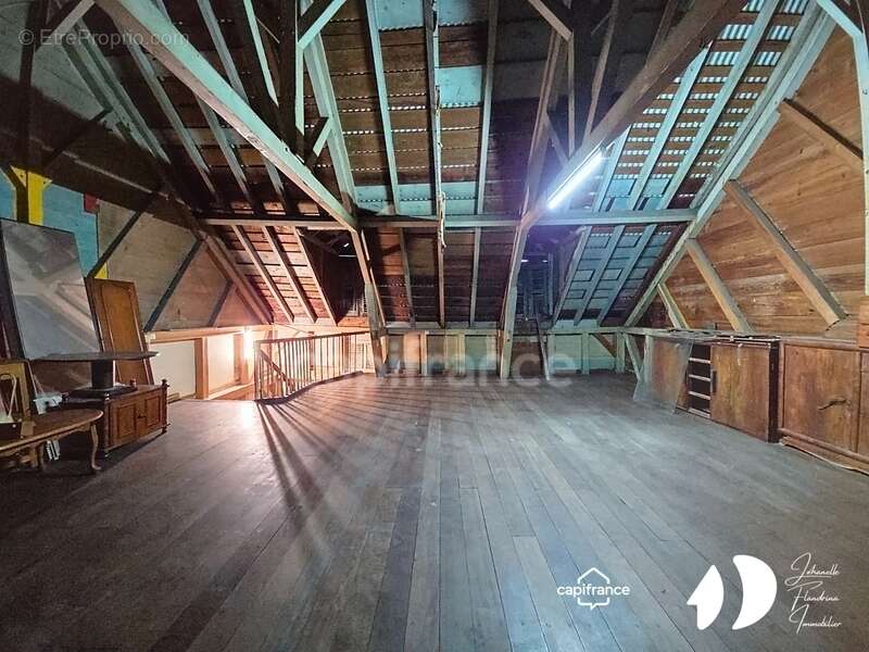 Appartement à POINTE-A-PITRE