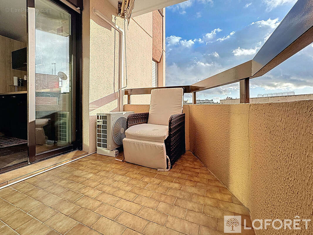 Appartement à MENTON