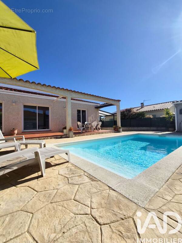 Photo 1 - Maison à PIA