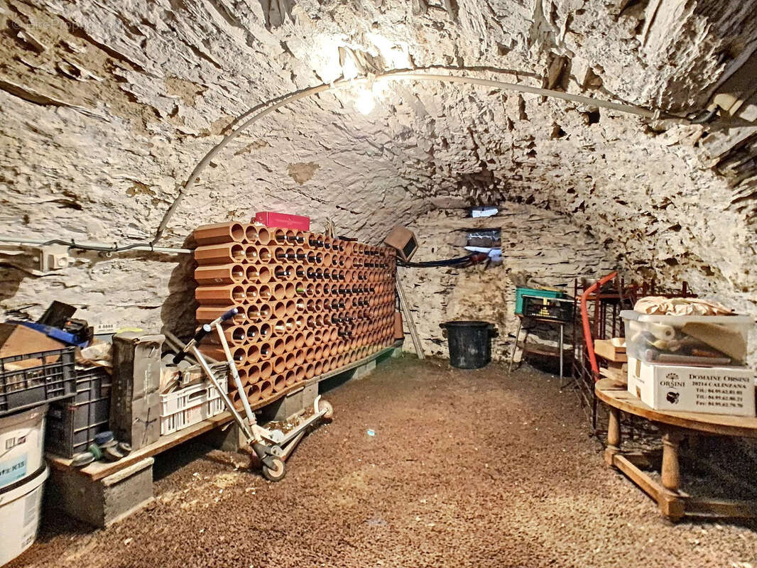 Maison à CHASSE-SUR-RHONE