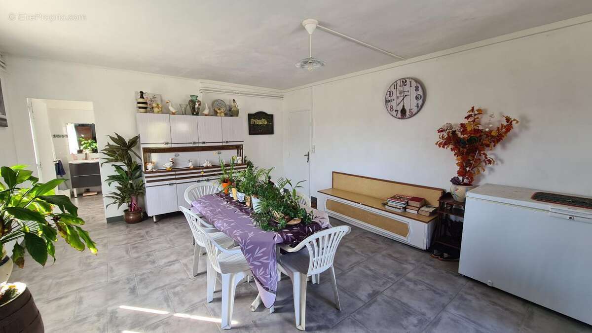 Maison à SAINT-ANDRE-DE-CUBZAC