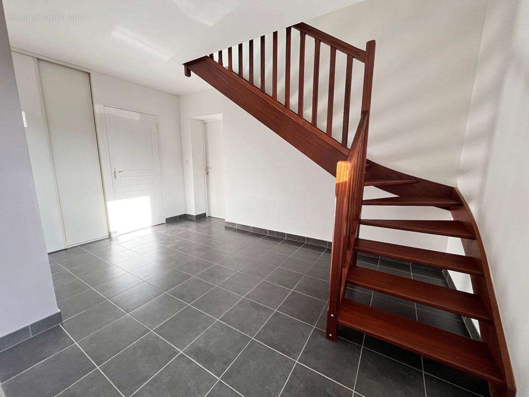Maison à LA TURBALLE