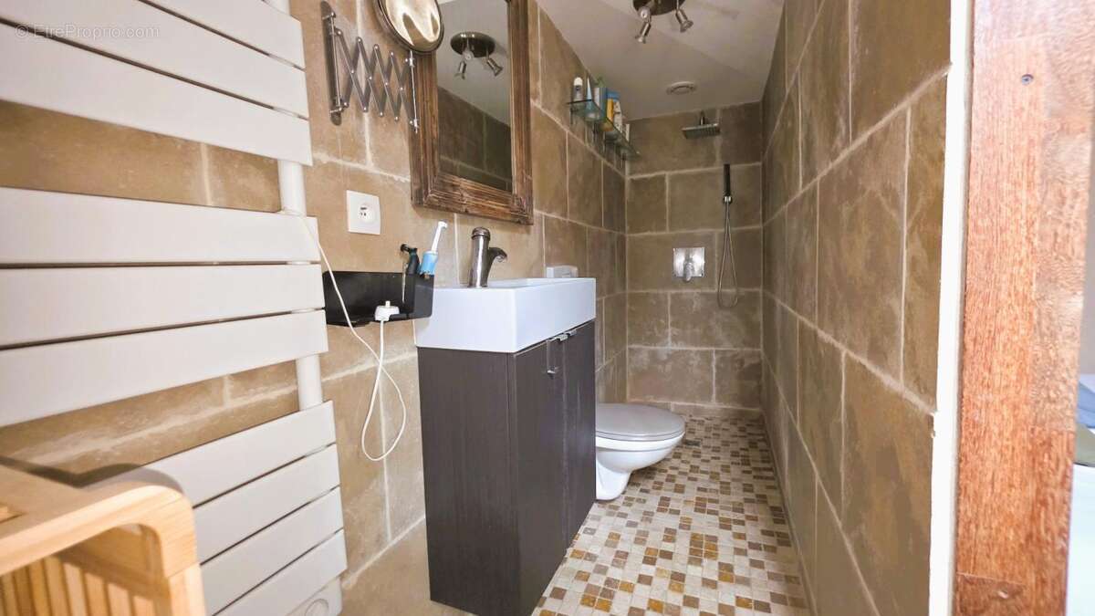 Appartement à SAINT-ANTONIN-NOBLE-VAL