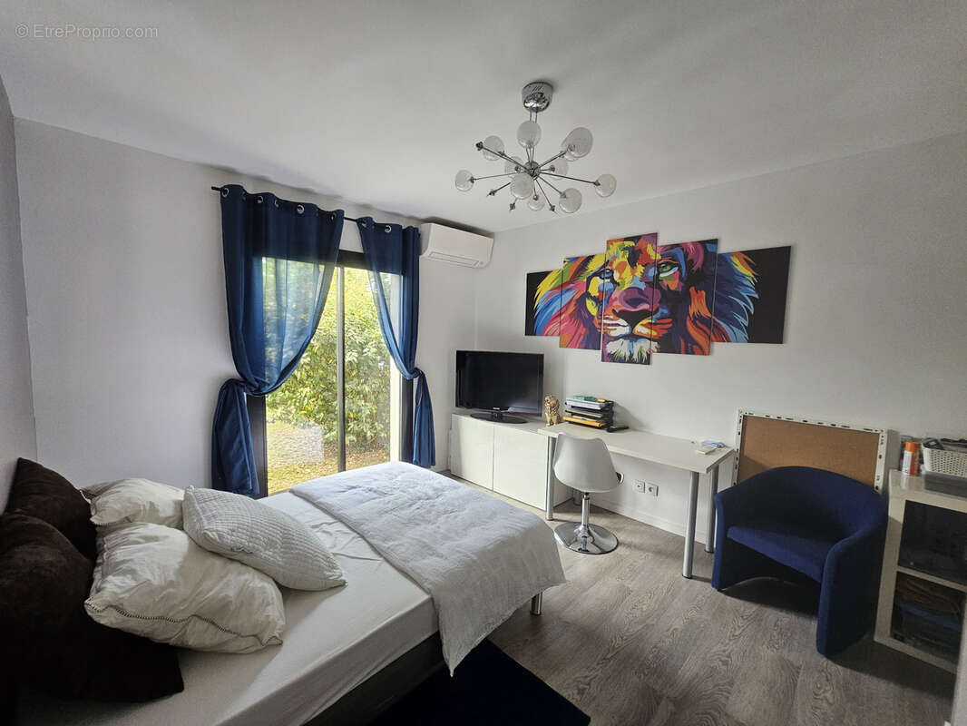 Maison familiale avec piscine à Avensan - photo 7
