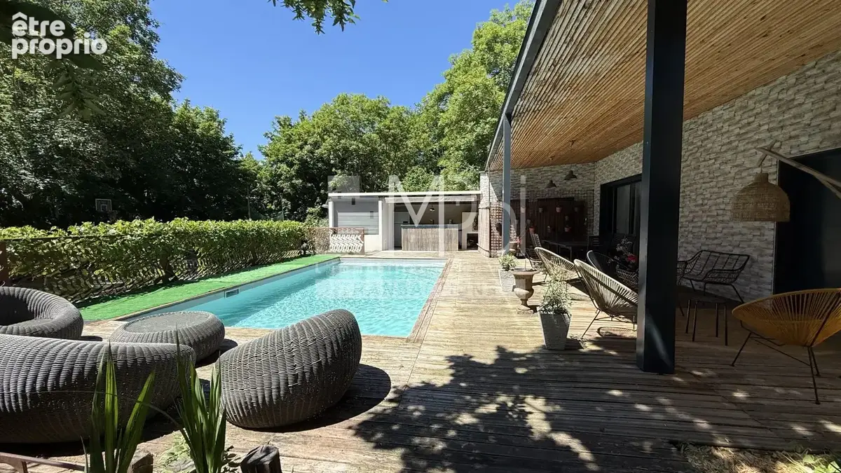 Photo Maison à Bourg-En-Bresse au prix de 520 000€