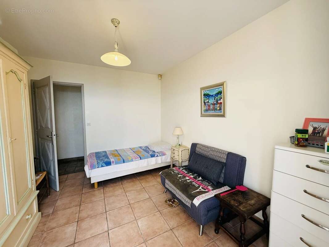 Maison à CHATEAUNEUF-GRASSE