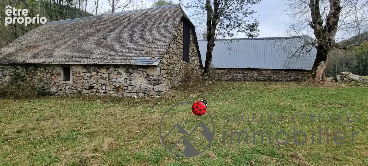 Vallee du bergons lot de deux granges a renover - photo 15