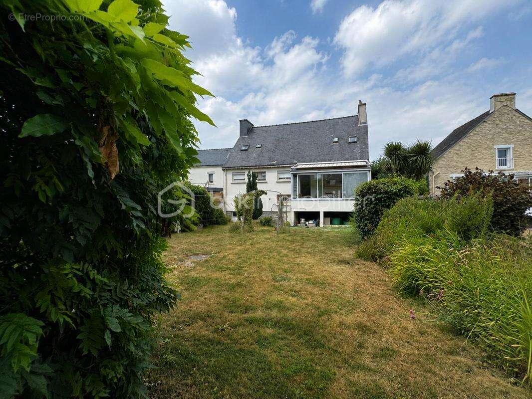 Elven – 103 m² – 3 chambres – Sous-sol total - Terrain de 411m2 environ - photo 8