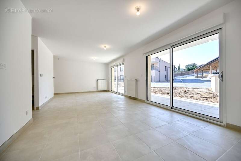 Appartement à VAUGNERAY