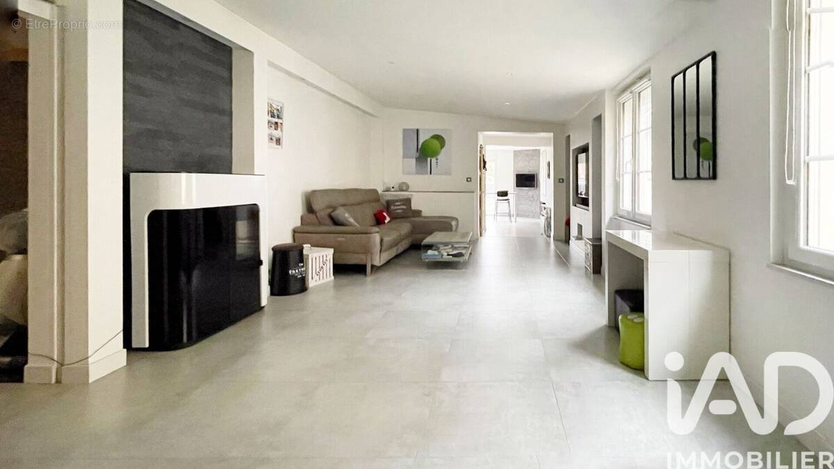 Photo 1 - Maison à BEAUVAIS