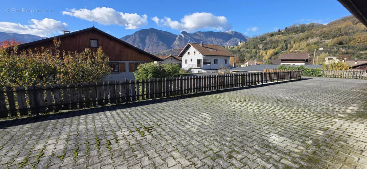 Commerce à ALBERTVILLE