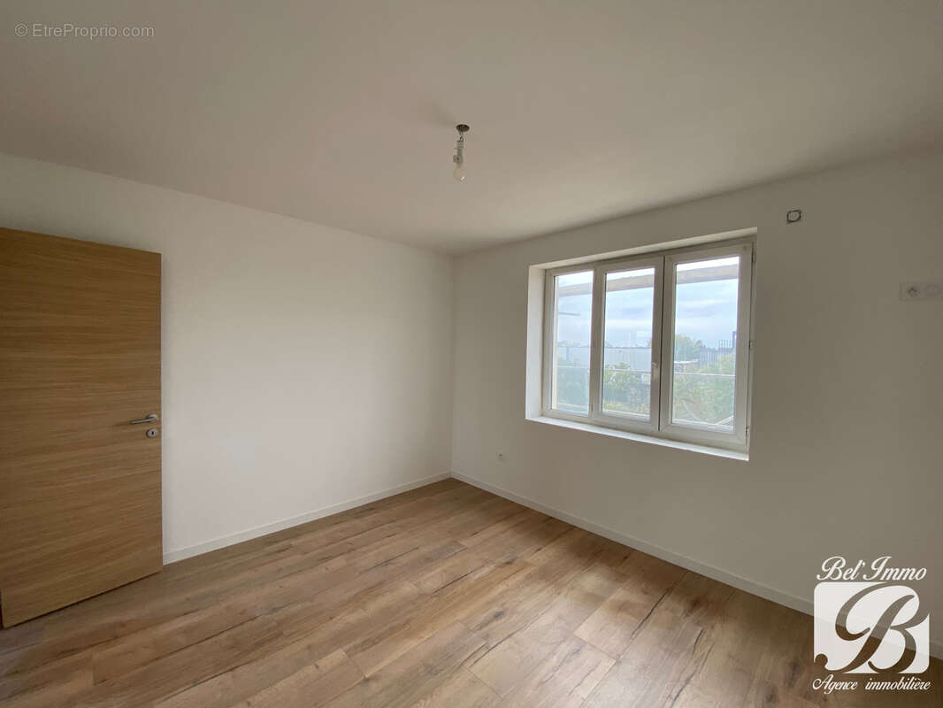 Appartement à BALAN