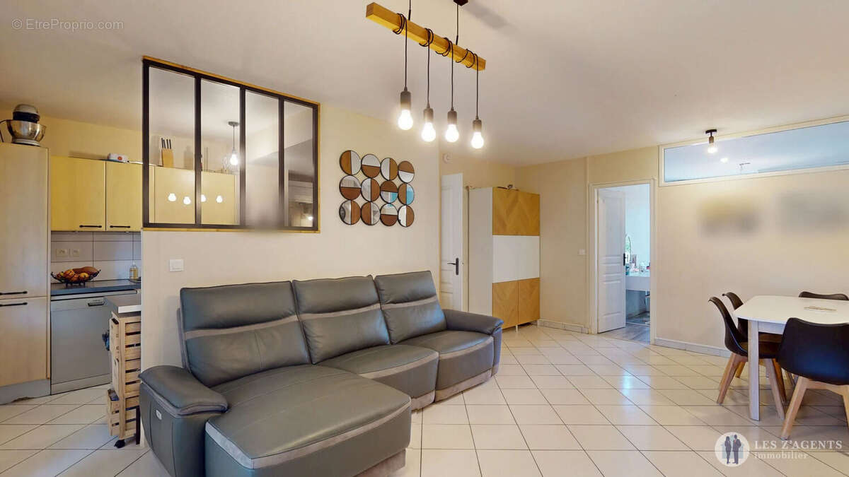 Appartement à ECHIROLLES