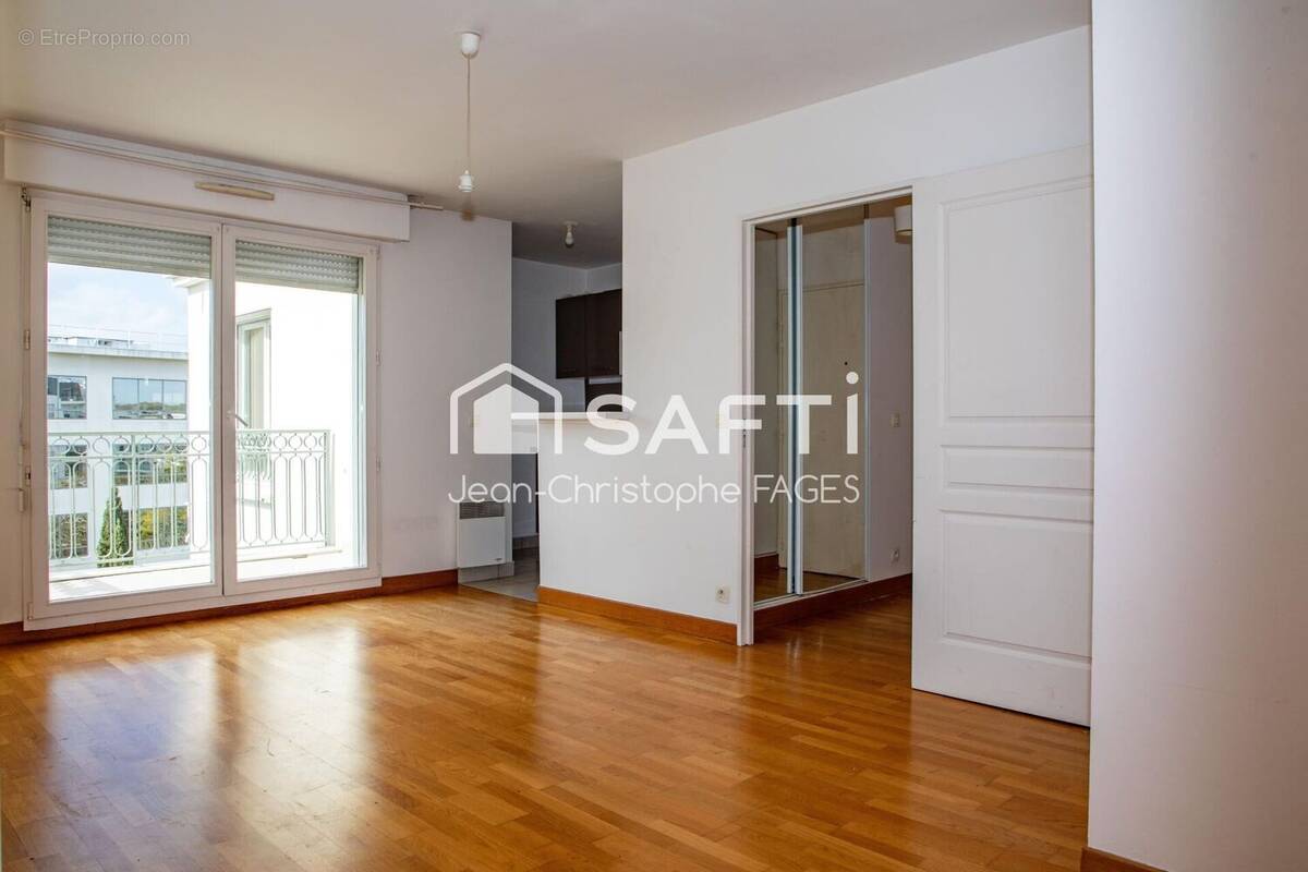 Photo 1 - Appartement à POISSY