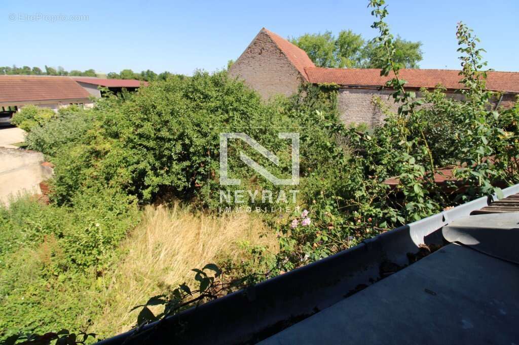 Maison 3 chambres, grange, dépendances et jardin clos - photo 23