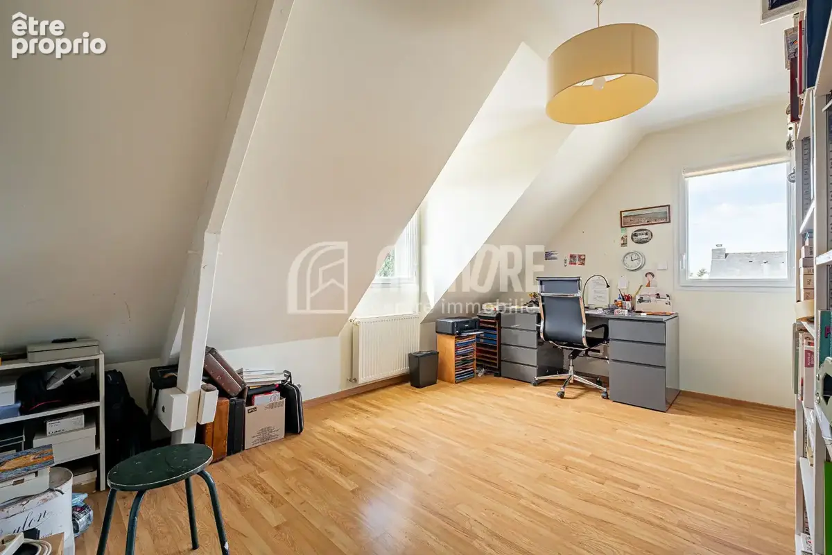 Maison 183m² , 5 chambres, double garage . - photo 15