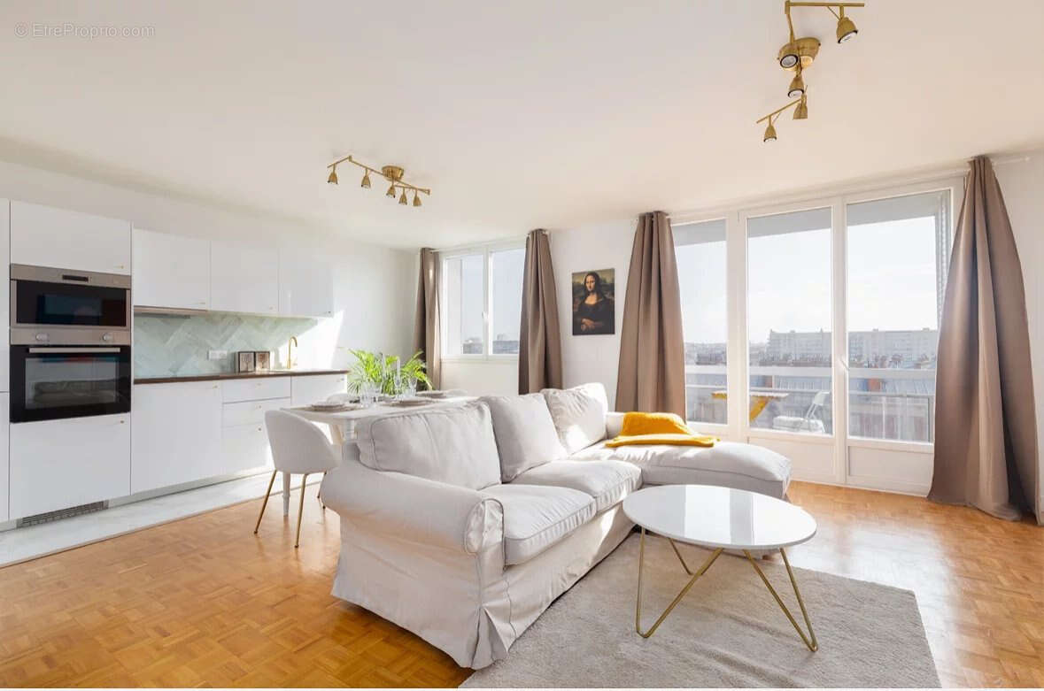 Appartement à PARIS-20E