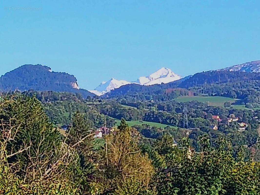 Maison à CONTAMINE-SUR-ARVE