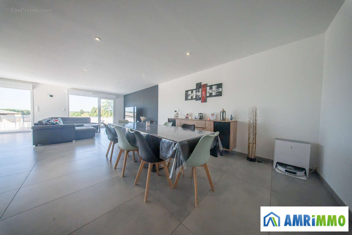 Maison 163 m² à Hussigny-Godbrange  - photo 4