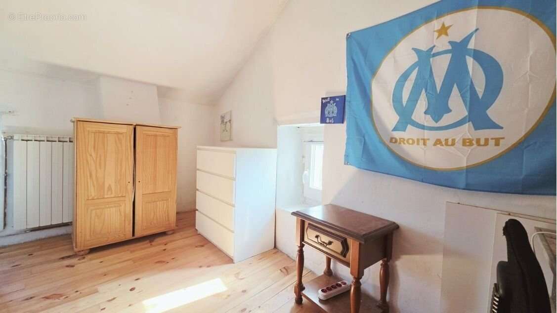Maison à LEZAN