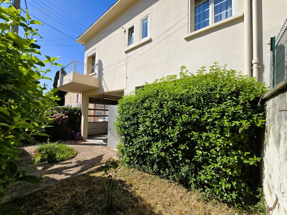 Maison à NIMES