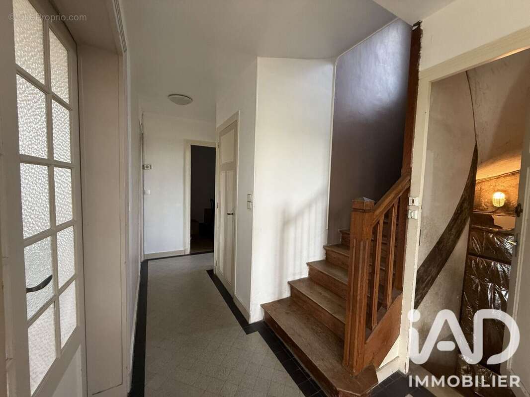 Maison 105 m² à Dormelles  - photo 9