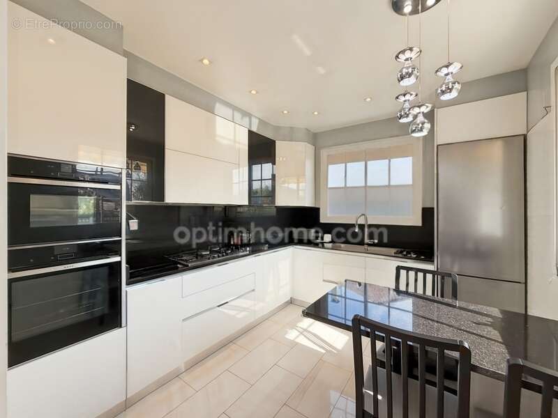 Maison à SAINT-PRIX