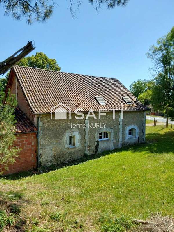 Photo 2 - Maison à SAINT-GERY