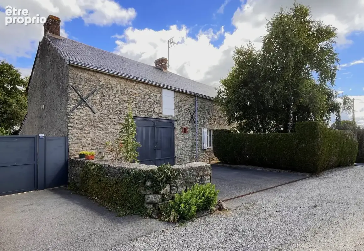 Maison en pierre de taille, viager occupé à CORDEMAIS - photo 24