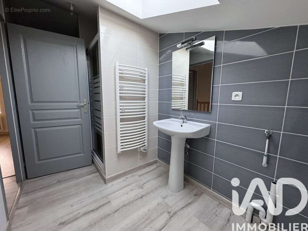 Photo 8 - Maison à MONTENDRE