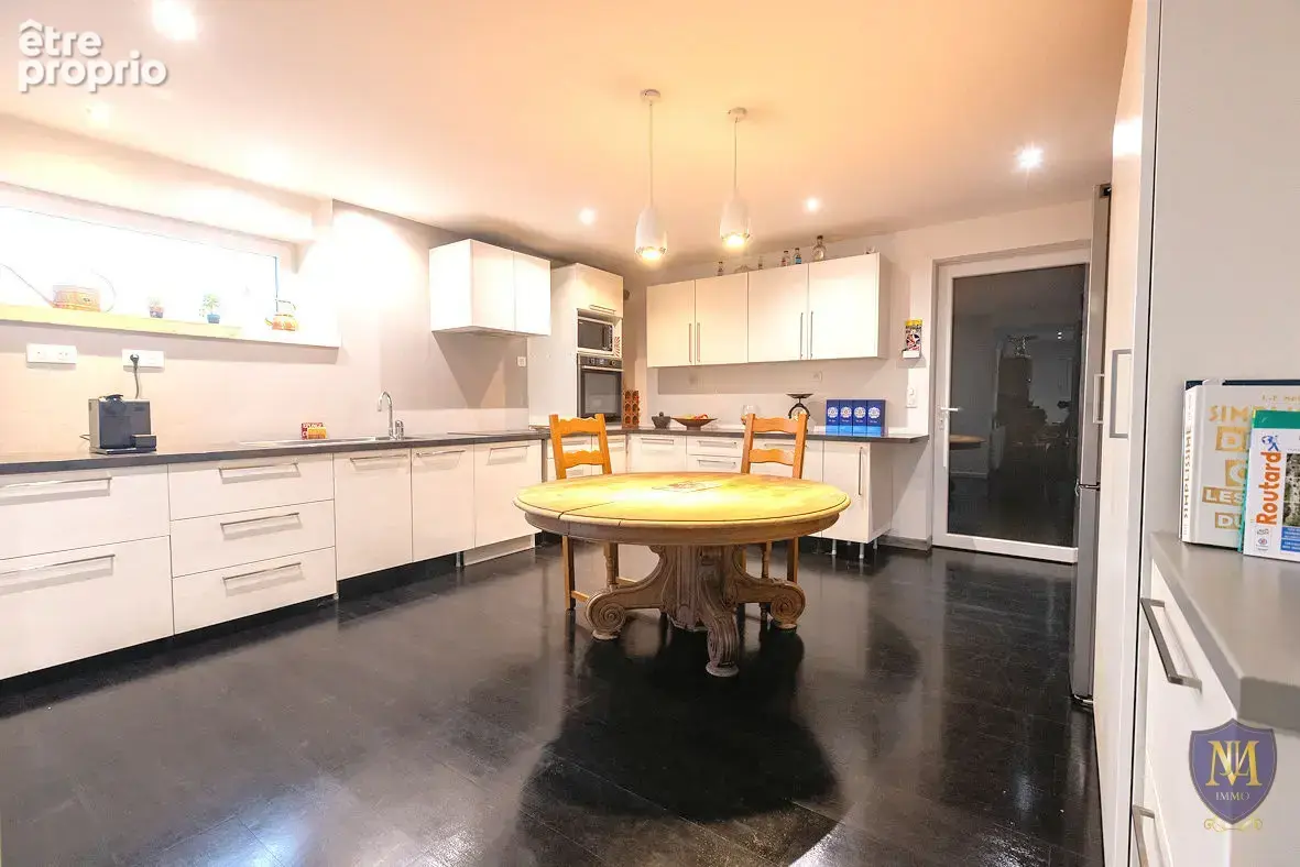 Bettendorf charmante maison 6 pièces de 199 m2 sur 4,21 ares de terrain - photo 3