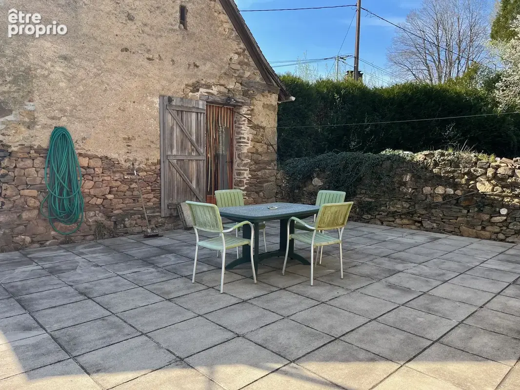 Charmante maison en pierre avec cachet authentique, proche de Jumilhac-le-Grand - photo 10