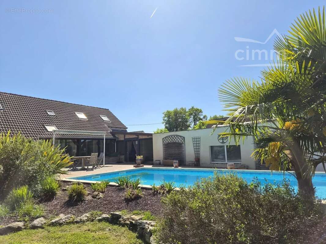 Maison à VIGNOUX-SUR-BARANGEON