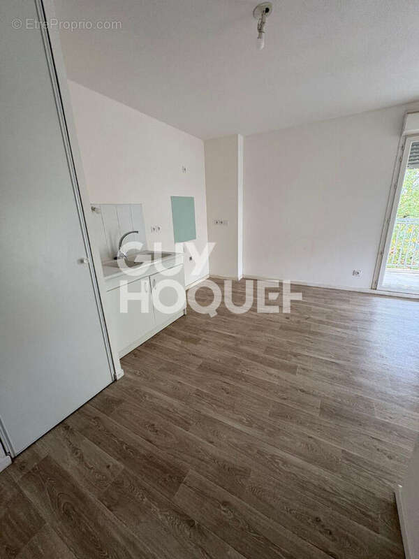 Appartement à VILLENAVE-D&#039;ORNON