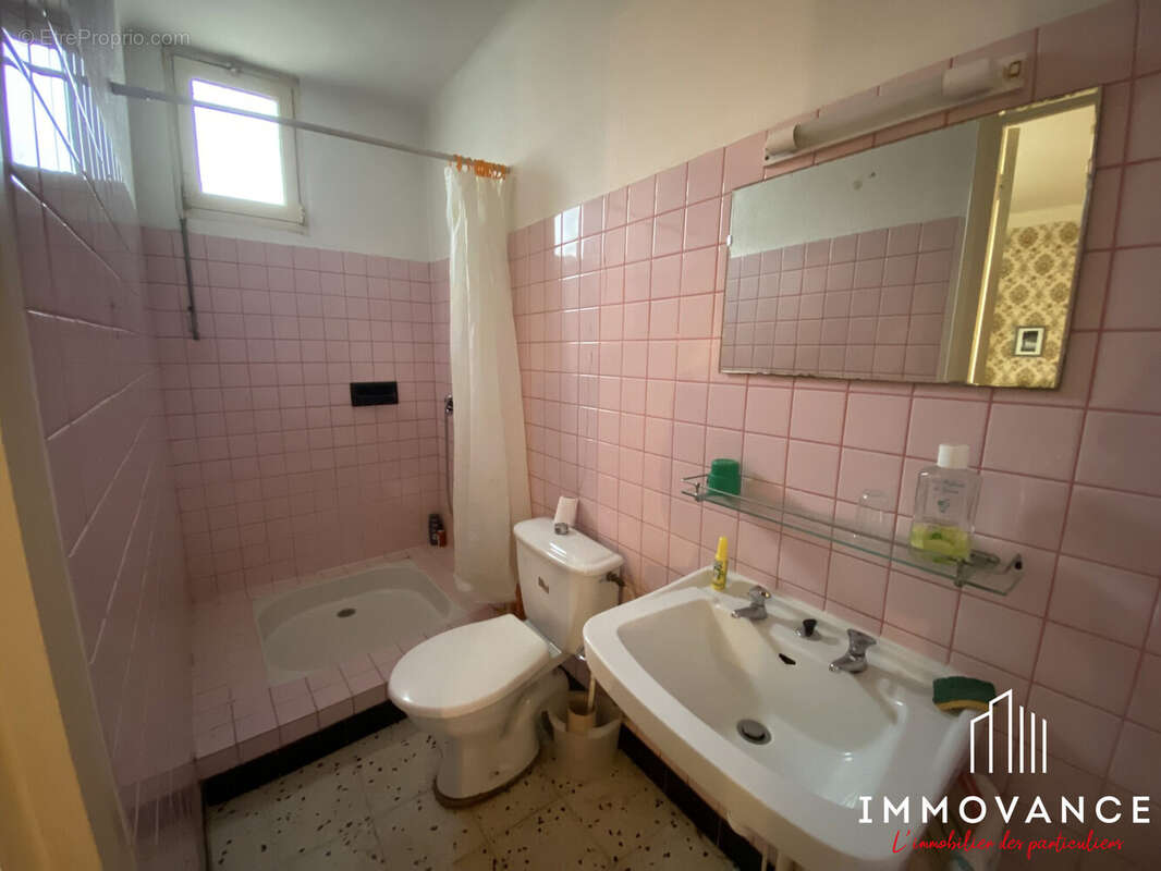 Maison à SAINT-JEAN-DU-BRUEL