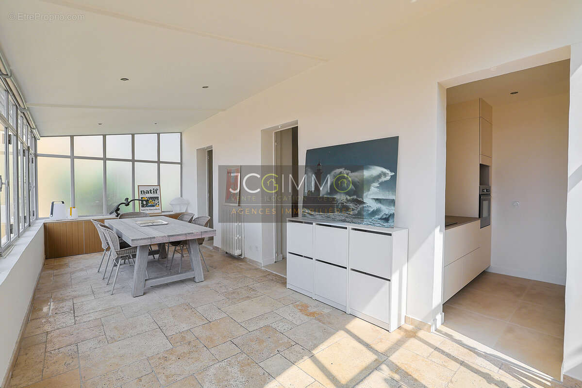 Maison d'exception   t4 de 98 m2   rooftop   vue mer   garage - photo 18