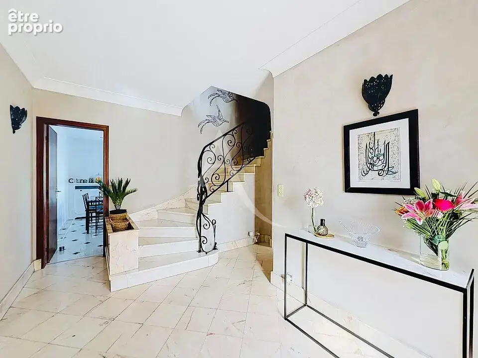 Magnifique maison 5chambres sur sous sol total et jardin sans vis-à-vis - photo 2